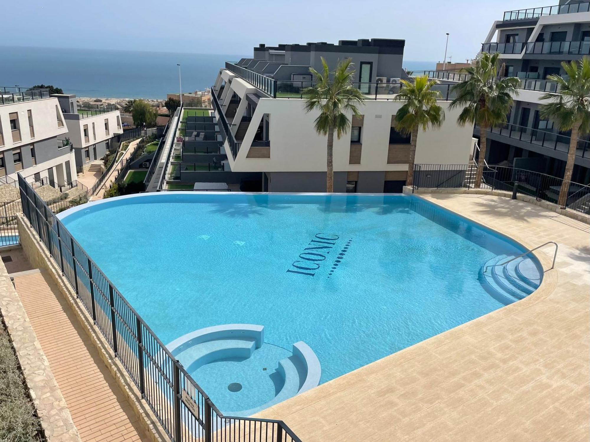 Iconic Alluba Alicante Luxury Bay Gran Alacant Bagian luar foto
